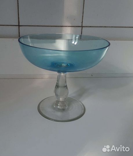 Посуда из голубого стекла 1950-70 гг