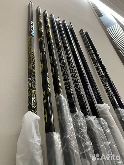 Клюшки хоккейные CCM и Bauer