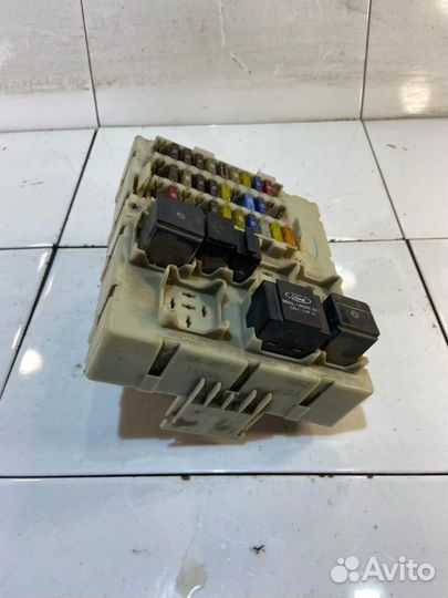 Блок предохранителей Ford Focus 1 1998-2004г