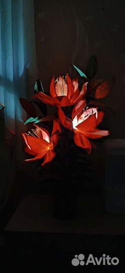 Светильник Лилия