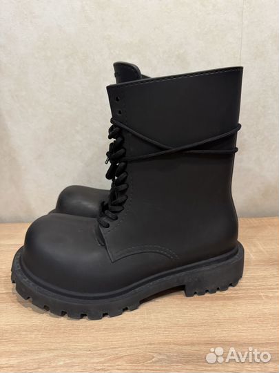 Balenciaga steroid boots