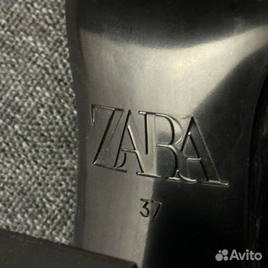 Ботинки лаковые женские zara