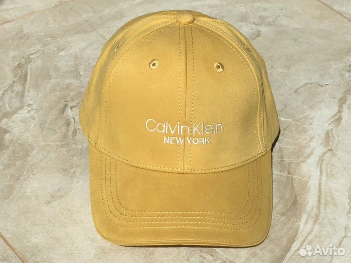 Бейсболка Calvin Klein