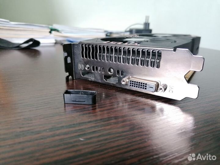 Игровая Asus RX470 8Gb - как новая