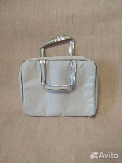 Косметичка Orlane