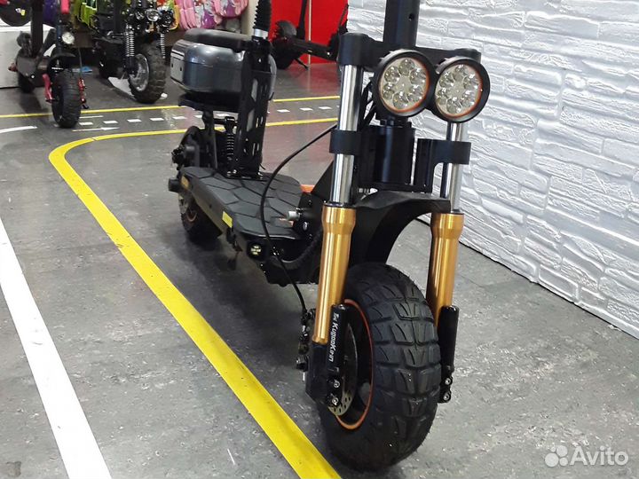 Электпосасокат Kugoo m5 pro