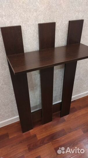 Вешалка настенная в прихожую