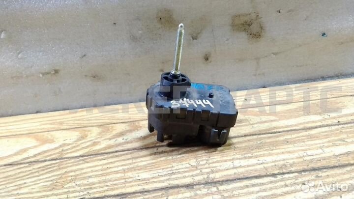 Мотор корректора фар Сузуки Лиана