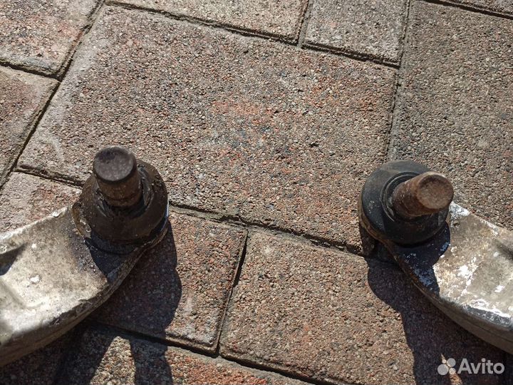 Рычаги Ниссан Elgrand 2010 г в