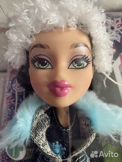 Куклы Bratz Snowkissed Джейд Нрфб