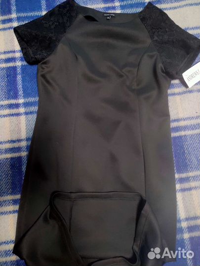 Женское платье черное 48 размер