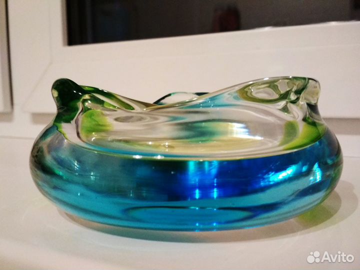 Пепельница. богемское стекло. 14см