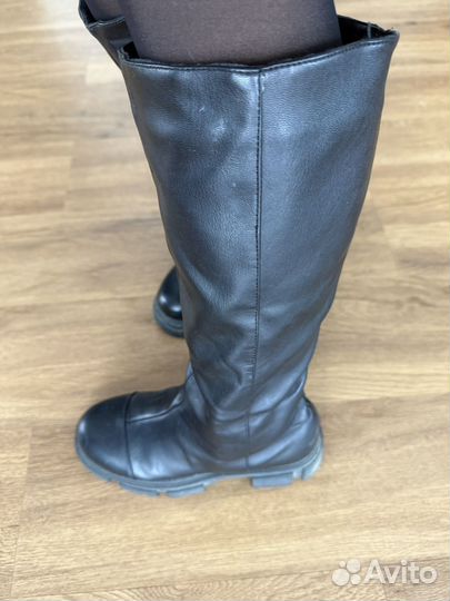 Зимние женские сапоги 38