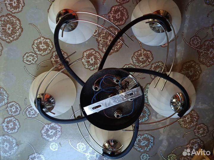 Люстра потолочная бу