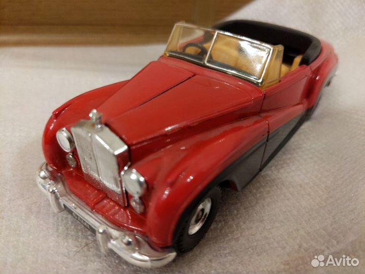 Corgi Rolls Royce 6AML