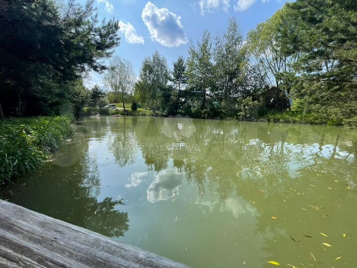 Коттедж 236 м² на участке 15 сот.