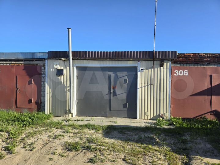 Гараж, > 30 м²