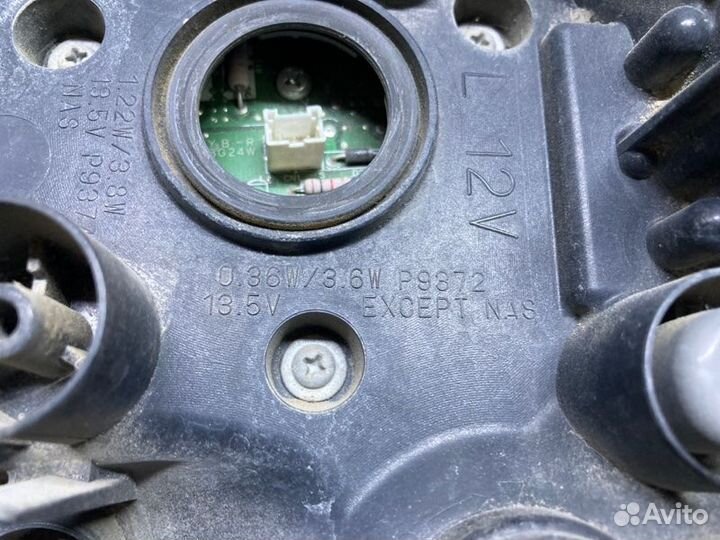 Фонарь наружный задний левый Mitsubishi Asx 2010