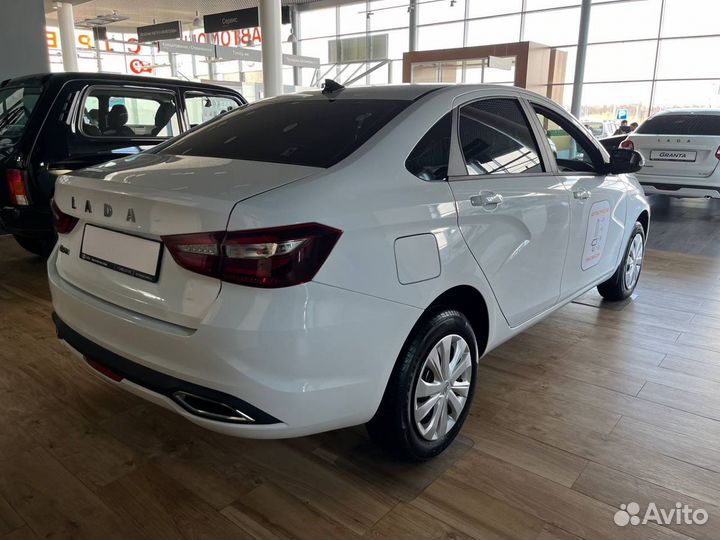 LADA Vesta 1.8 CVT, 2024