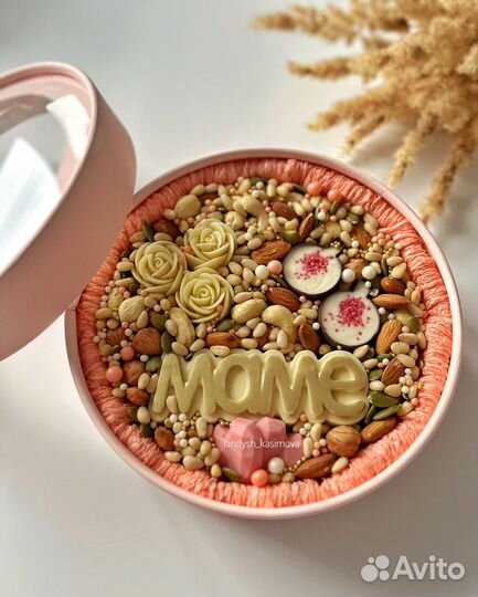 Съедобные букеты и композиции для мамы