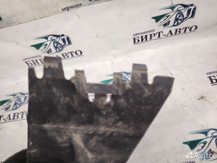 Воздуховод радиатора правый Renault Duster I (2010—2015)