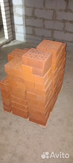 Кирпич