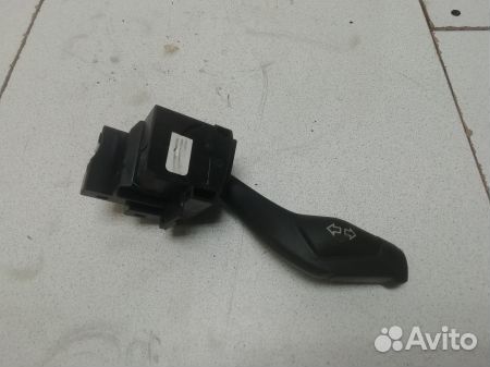 Переключатель поворотов подрулевой