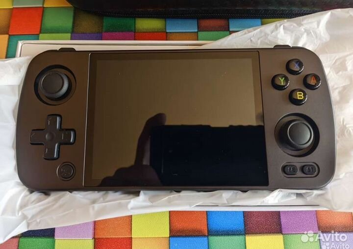 Портативная консоль Anbernic RG405M