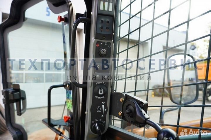 Мини-погрузчик CASE SV250B, 2023