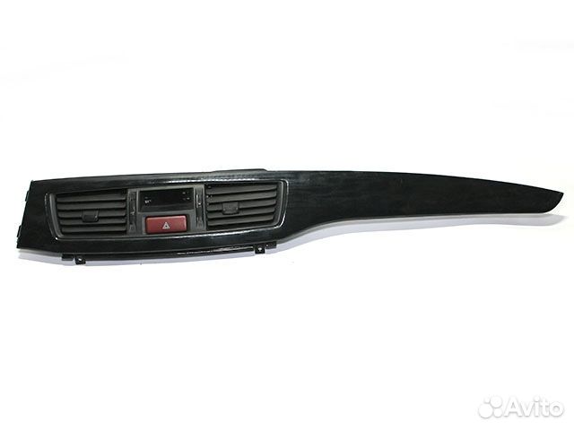 Панель вставка торпедо с часами Mitsubishi Lancer