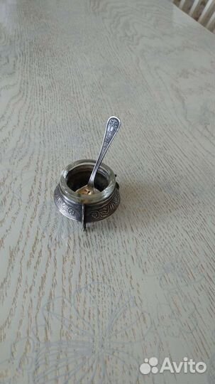 Мельхиоровые солонки, горчичницы