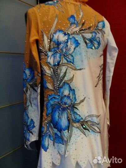 Платье для выступлений