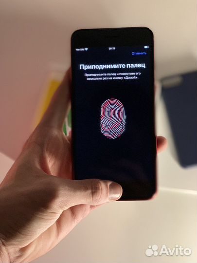 iPhone 8 Plus, 64 ГБ