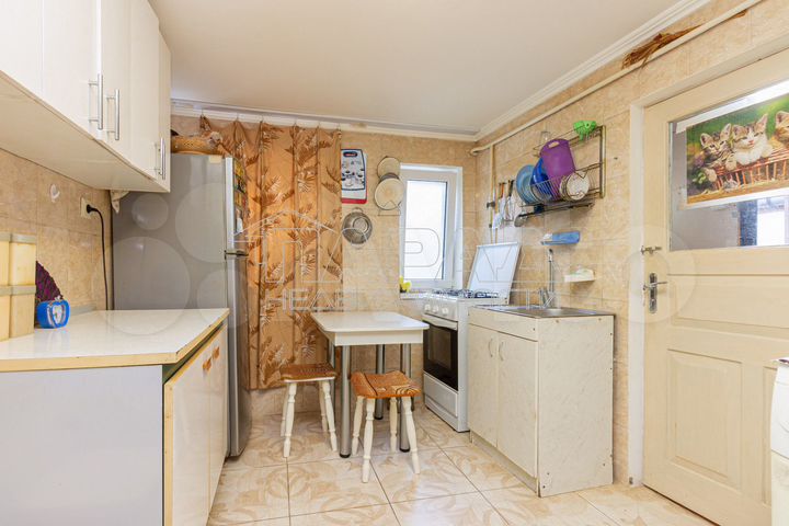 3-к. квартира, 48 м², 1/1 эт.