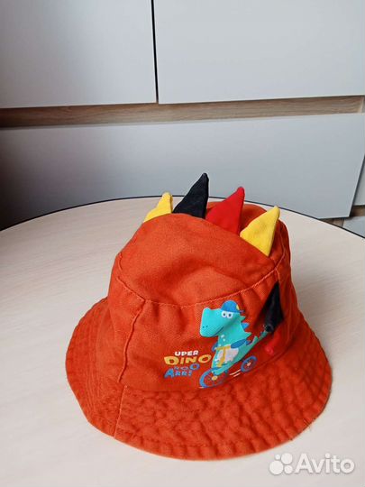 Панама, кепки