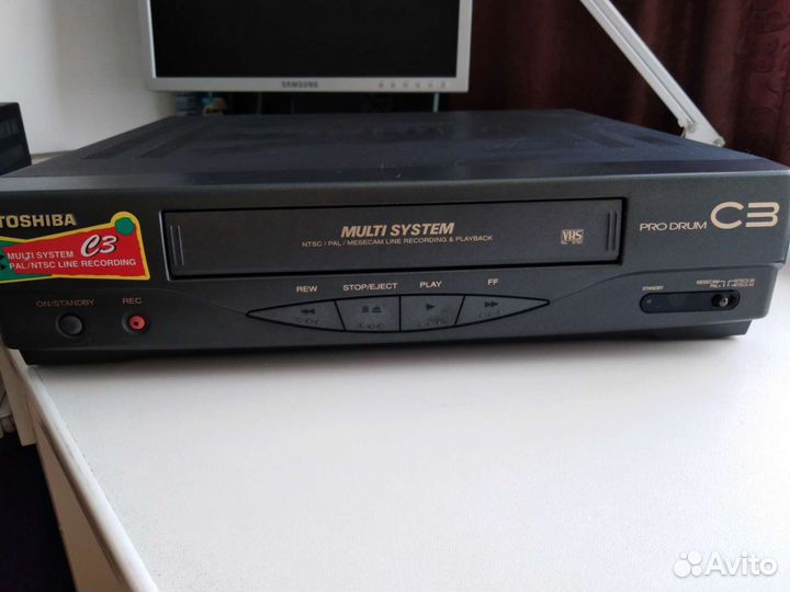 Видеомагнитофон