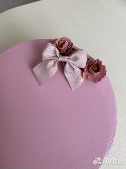 Подарочная коробка