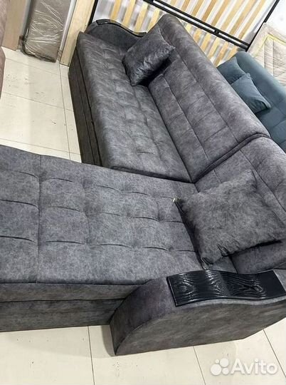 Диван угловой в наличии