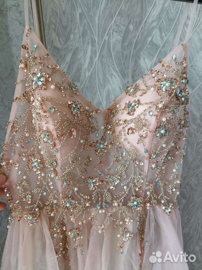 Вечернее платье в пол