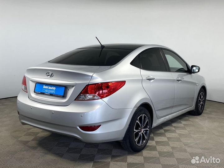 Hyundai Solaris, 2011