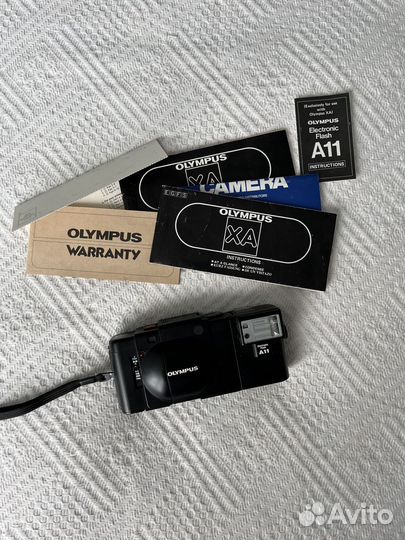 Фотоаппарат Olympus XA + вспышка A16