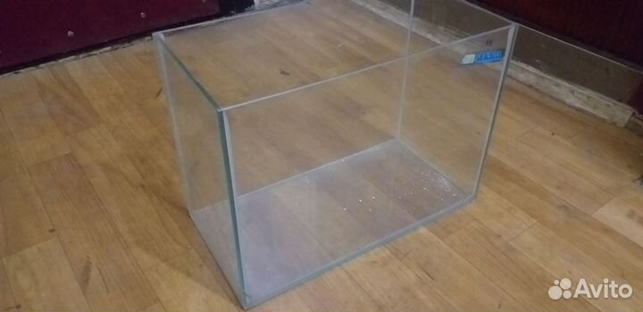 Аквариум для рыб, черепах. Террариум