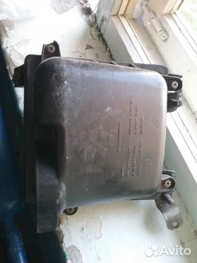 Корпус воздушного фильтра ваз 2112 б/у