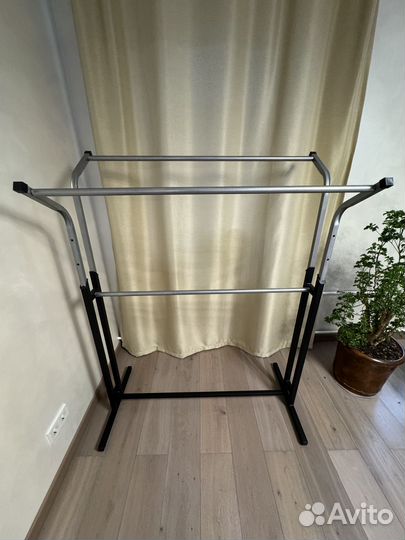 Вешалка для одежды двусторонняя металическая