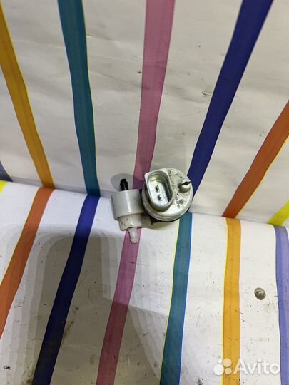 Насос стекломывателя Mercedes GLC X253