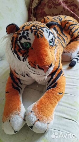 Тигр большой мягкая игрушка