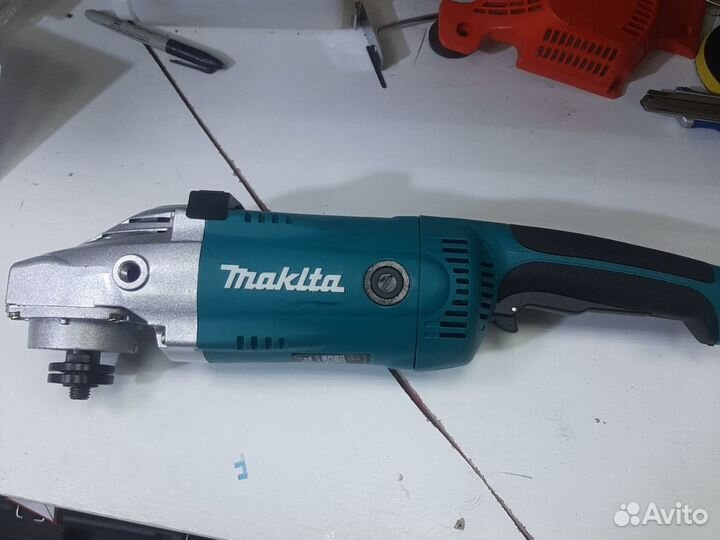 Ушм болгарка makita 230 9020