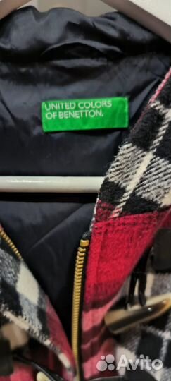 Пальто для девочки benetton