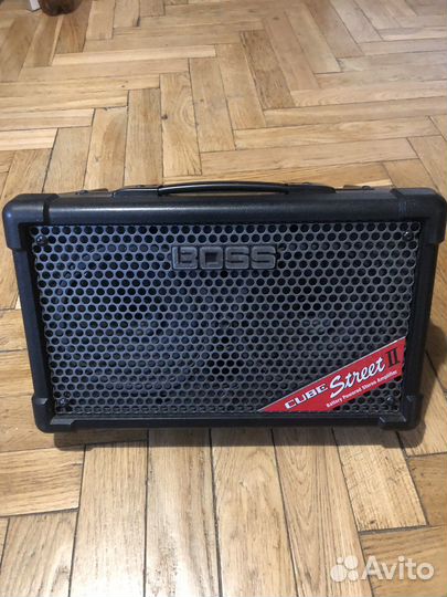 Гитарный комбоусилитель boss