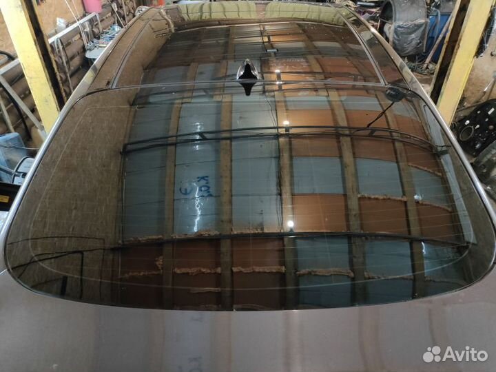 Стекло заднее Kia Quoris рестайлинг KH 09.2014 - 0